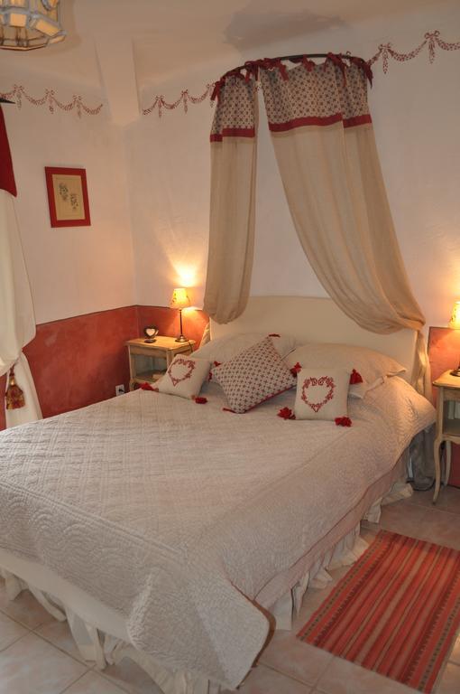 La Ribeyrette Bed and Breakfast Chamborigaud Δωμάτιο φωτογραφία