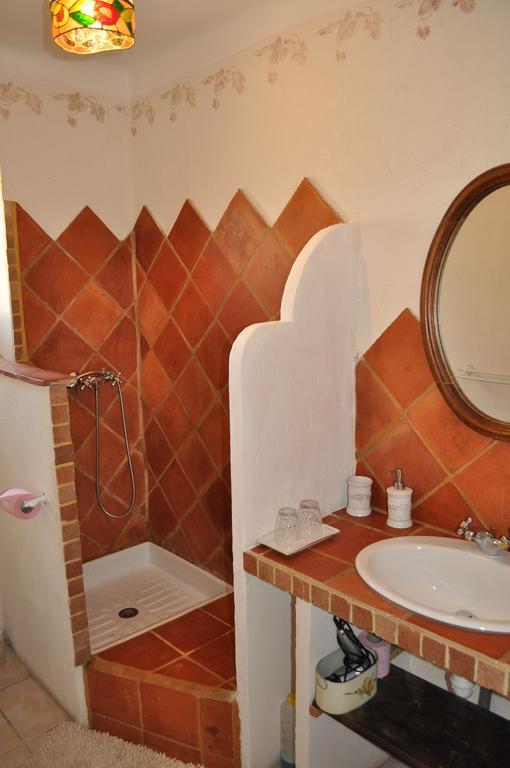 La Ribeyrette Bed and Breakfast Chamborigaud Δωμάτιο φωτογραφία